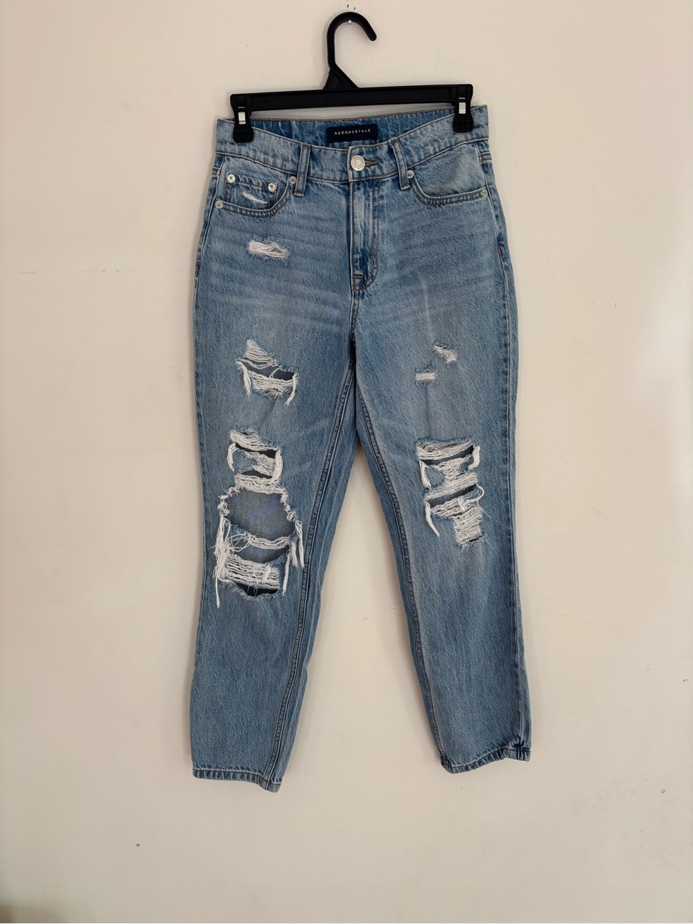 Aeropostale Distressed Mom Jeans Size 0 Light Wash High Rise Denim